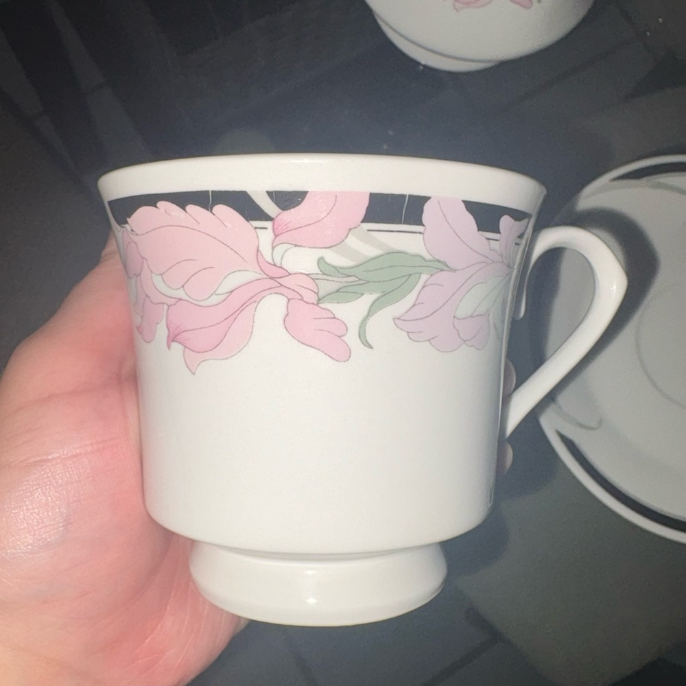 VINTAGE Pink orchid Coffee Set with black Accents - Picture 5 of 13